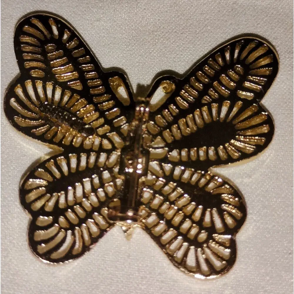 Vintage Gerry’s Butterfly Brooch Gold Tone Cream Enamel – 1.75